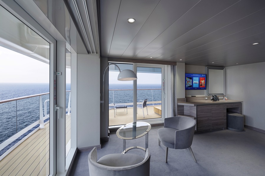 MSC Cruises MSC World Asia Grand Suite Aurea with Terrace and Whirlpool SXJ ©MSC Rights.jpg
